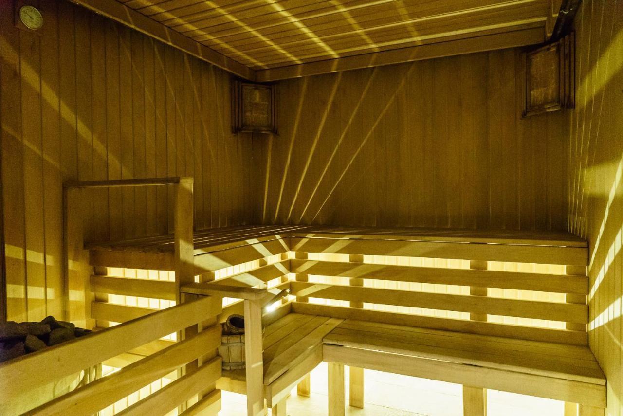 فندق Rakawفي  Isloch Park المظهر الخارجي الصورة